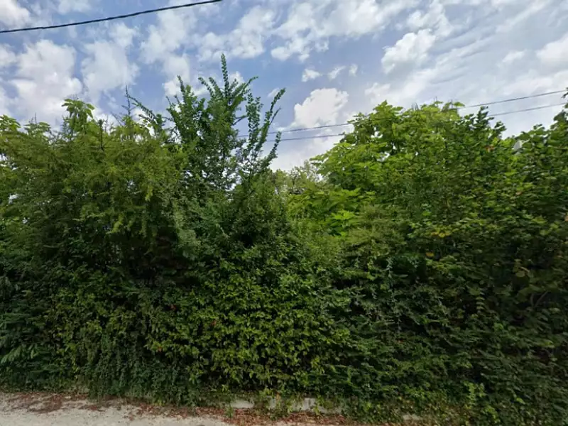 Terrain à bâtir, 1 756 m² - Bordeaux (33000)