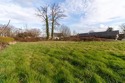 Terrain à bâtir, 650 m²