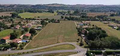 Terrain à bâtir, 703 m²