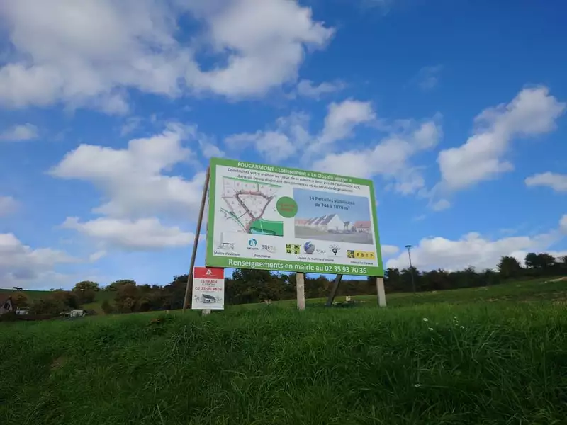 Terrain à bâtir, 900 m² - Foucarmont (76340)