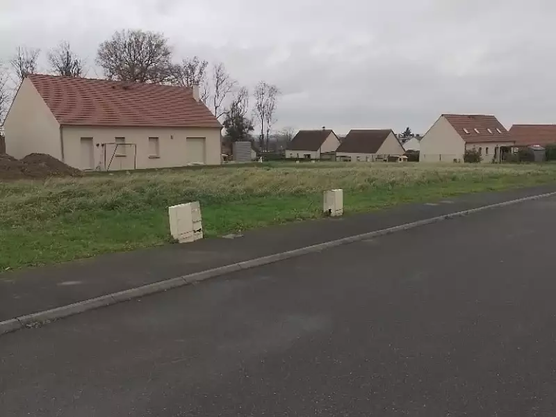 Terrain à bâtir, 600 m² - Saint-Gobain (02410)