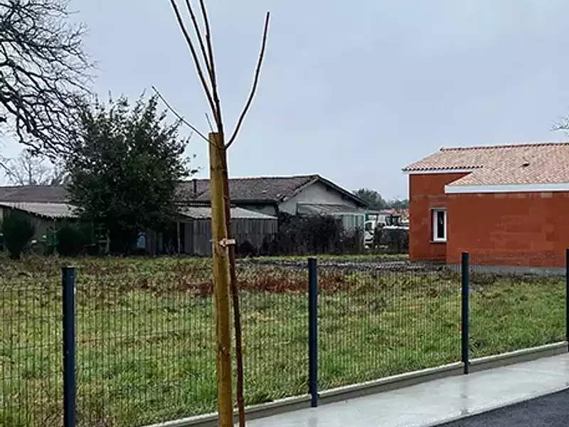 Terrain à bâtir, 401 m² - Hourtin (33990)