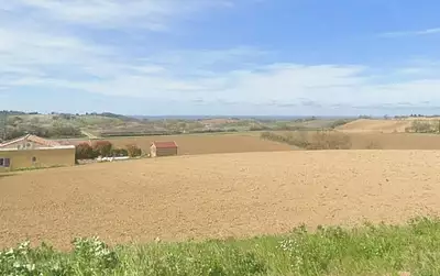 Terrain à bâtir, 640 m²