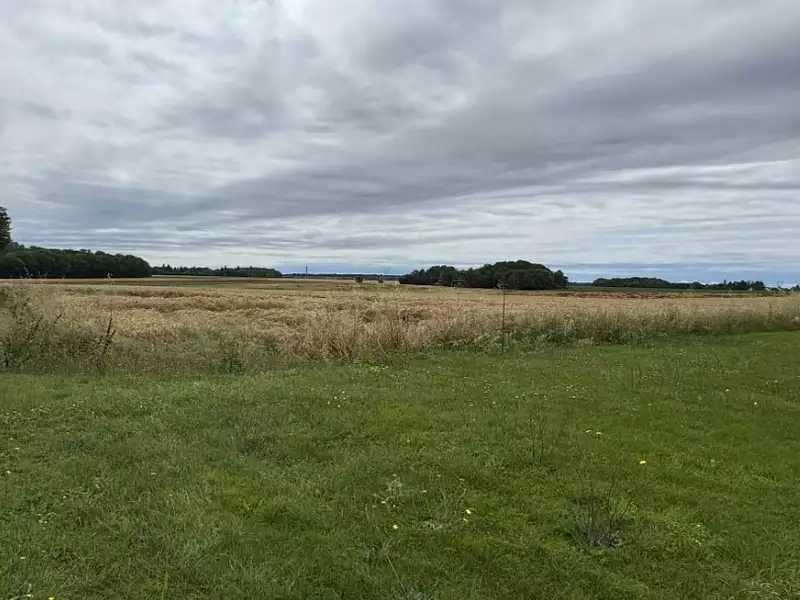 Terrain à bâtir, 800 m² - Heuqueville (27700)