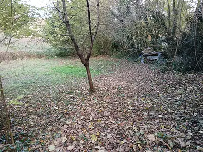 Terrain à bâtir, 590 m²