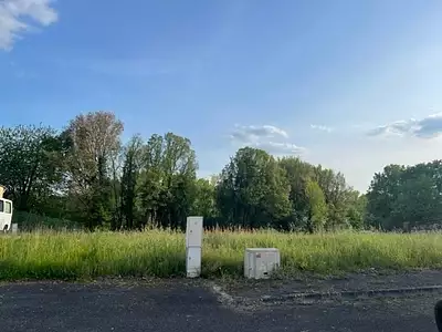 Terrain à bâtir, 814 m²