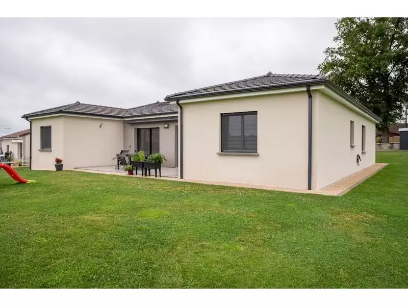 Maison neuve - Longages (31410)