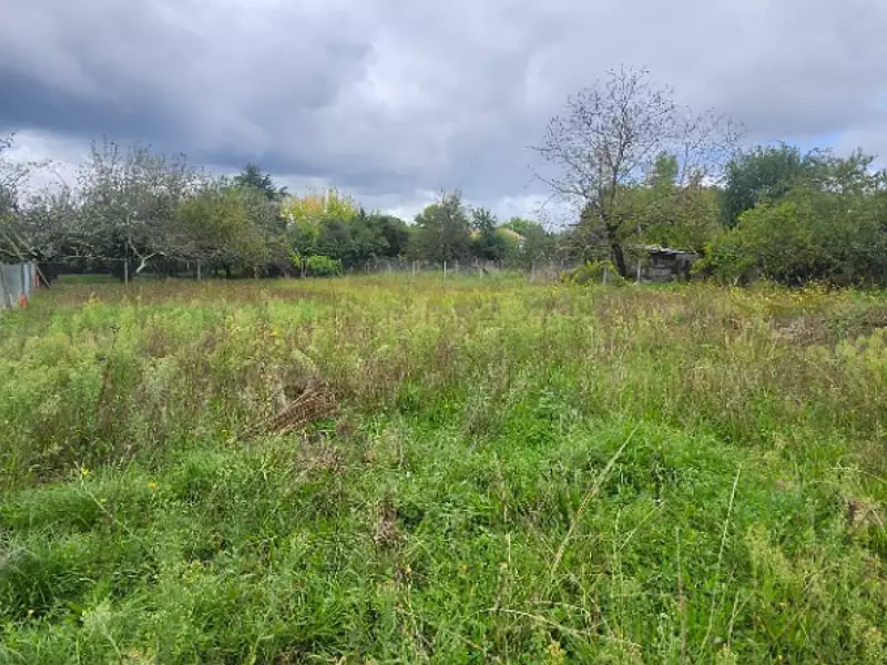 Terrain à bâtir, 740 m² - Lescure-d'Albigeois (81380)