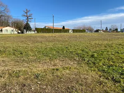 Terrain à bâtir, 329 m²