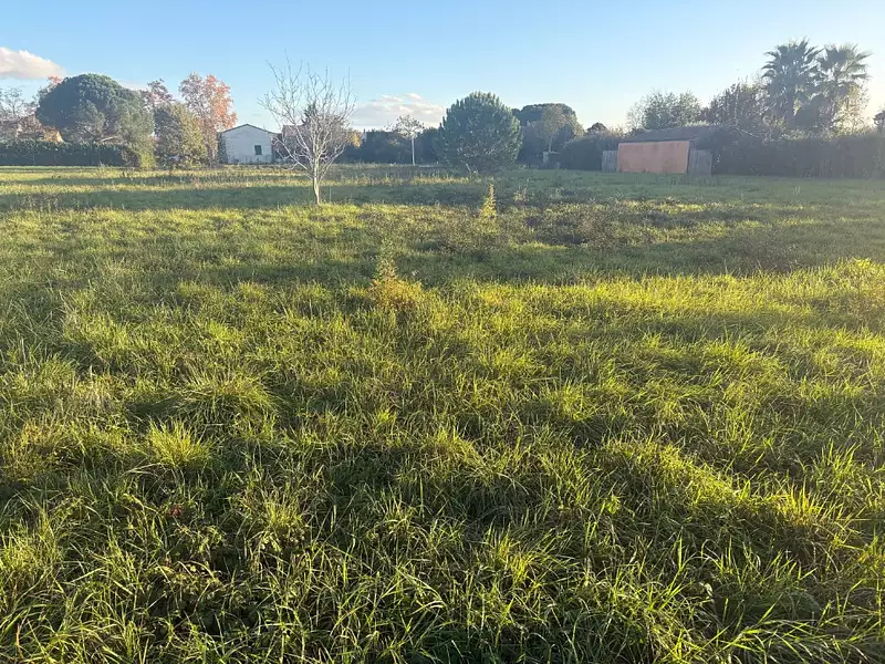 Terrain à bâtir, 520 m² - Pompignan (82170)