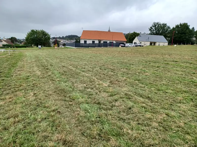 Terrain à bâtir, 510 m² - Sillé-le-Guillaume (72140)