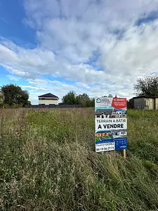 Terrain à bâtir, 1 069 m²