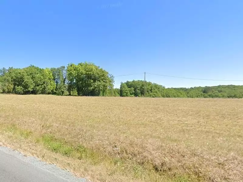Terrain à bâtir, 2 500 m² - Cubjac-Auvézère-Val d'Ans (24640)