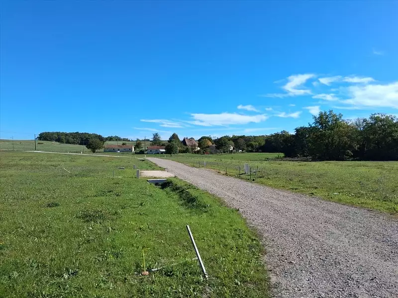 Terrain à bâtir, 866 m² - Ribagnac (24240)
