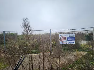 Terrain à bâtir, 350 m²