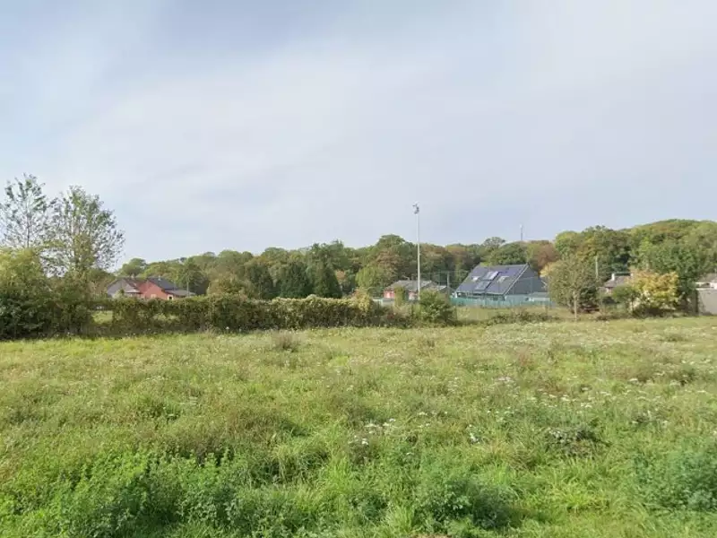 Terrain à bâtir, 669 m² - Pierrepont (54620)