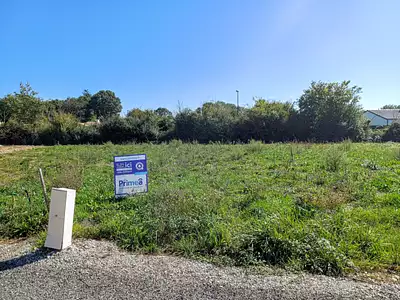 Terrain à bâtir, 727 m²