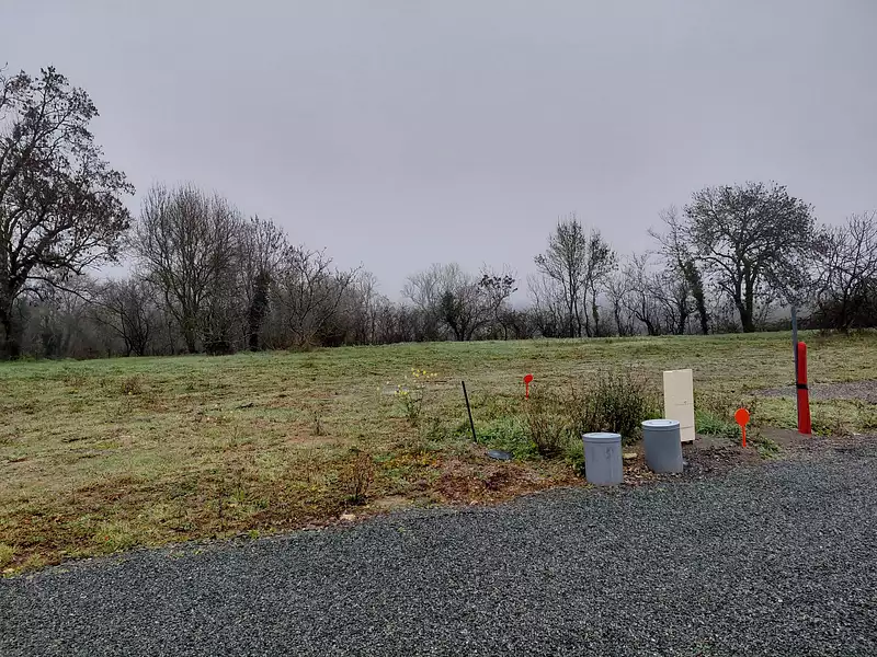 Terrain à bâtir, 482 m² - Saint-Hilaire-la-Forêt (85440)