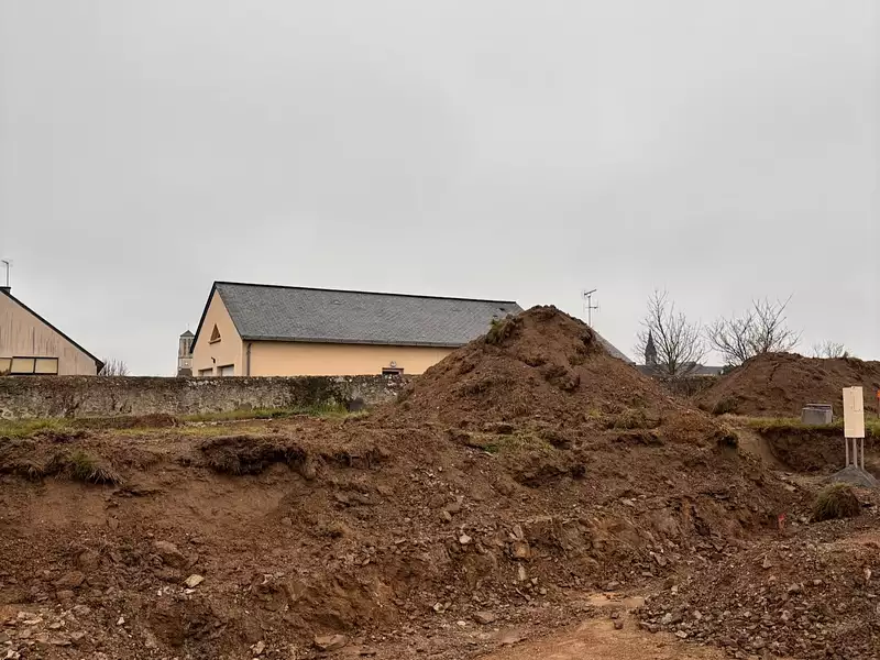 Terrain à bâtir, 422 m² - La Pommeraye (49620)