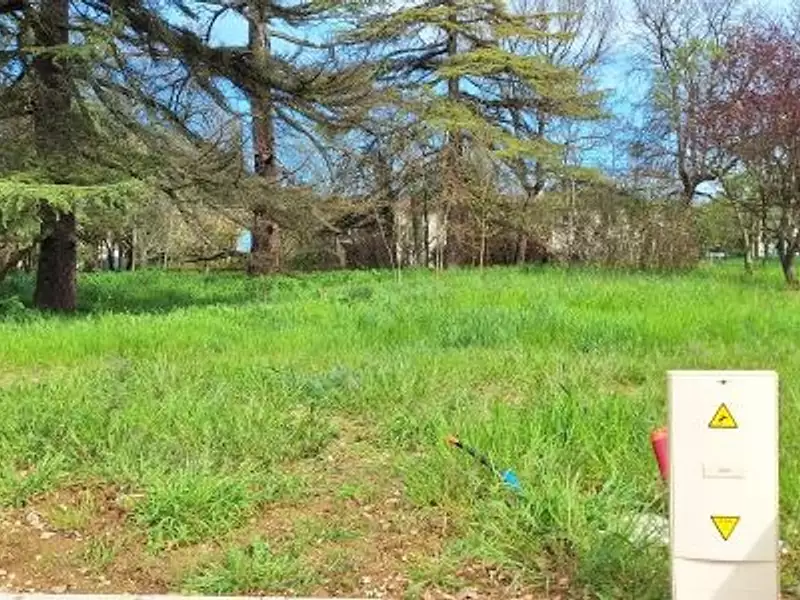 Terrain à bâtir, 3 453 m² - Léguevin (31490)