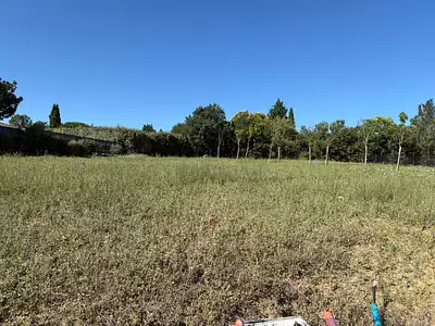 Terrain à bâtir, 671 m²