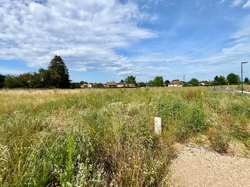 Terrain à bâtir, 502 m² - Viriat (01440)