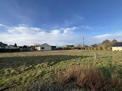 Terrain à bâtir, 808 m²