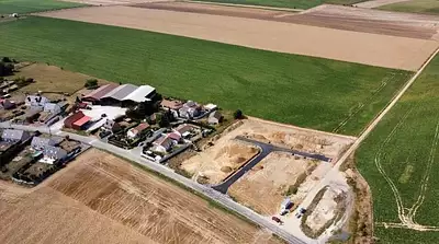 Terrain à bâtir, 663 m²