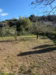 Terrain à bâtir, 1 100 m²