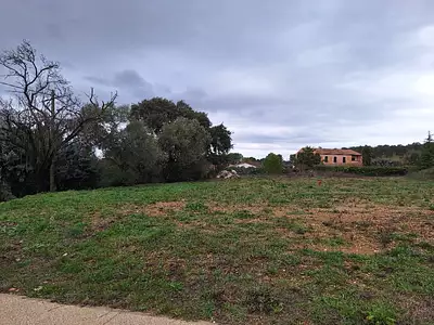 Terrain à bâtir, 311 m²