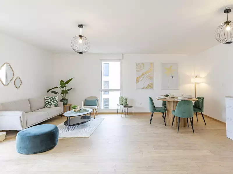 CARACTÈRE - Mittelhausbergen (67206)