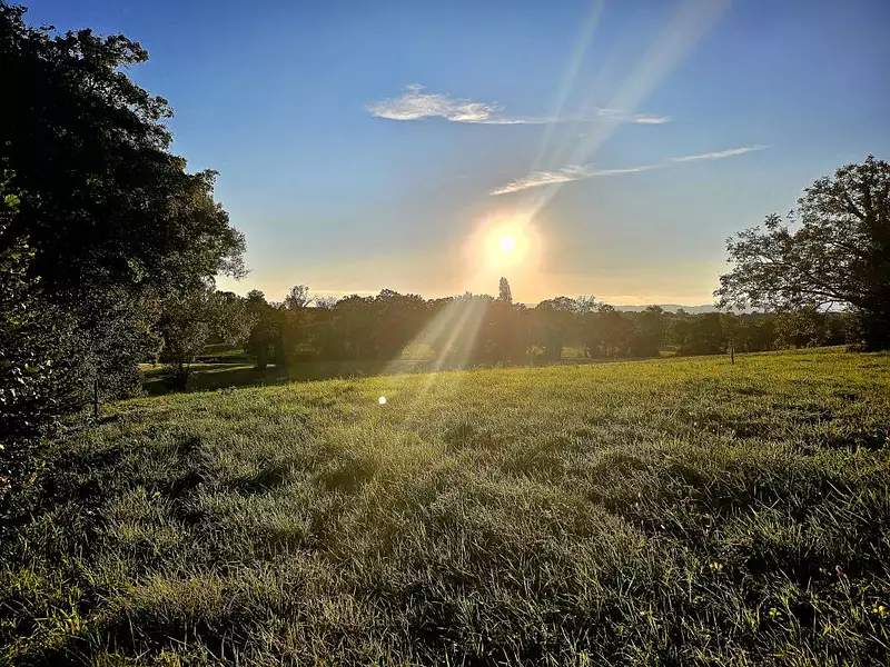 Terrain à bâtir, 900 m² - Saint-Jean-sur-Veyle (01290)