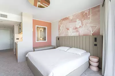 Le vibes resort