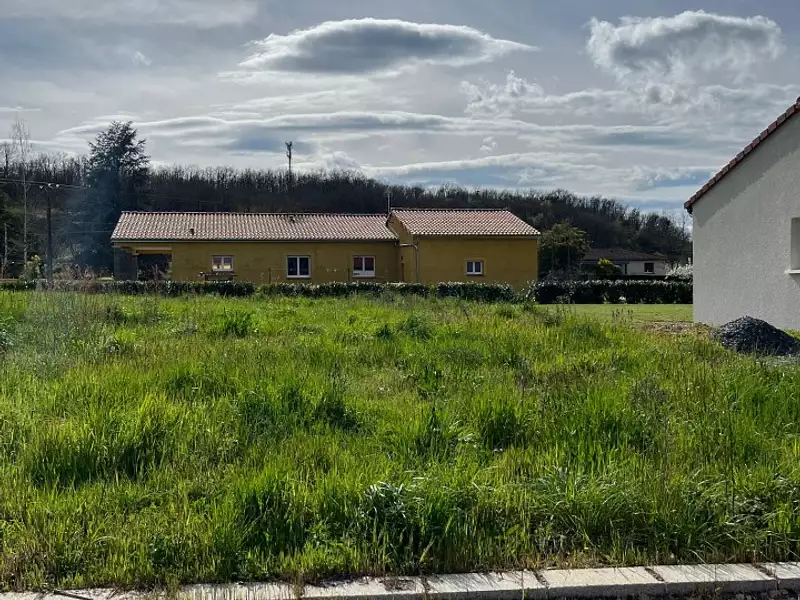 Terrain à bâtir, 598 m² - Saint-Gauzens (81390)