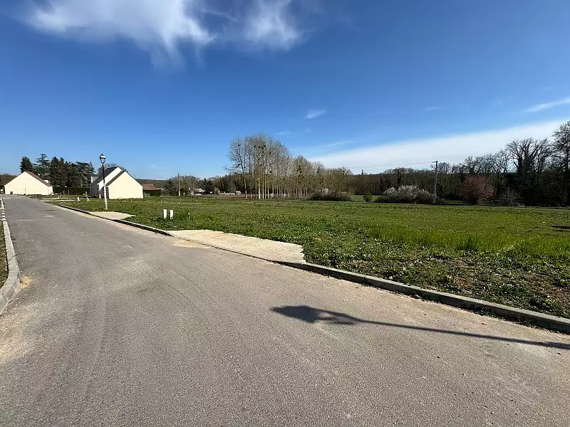 Terrain à bâtir, 870 m² - Saint-Georges-Motel (27710)