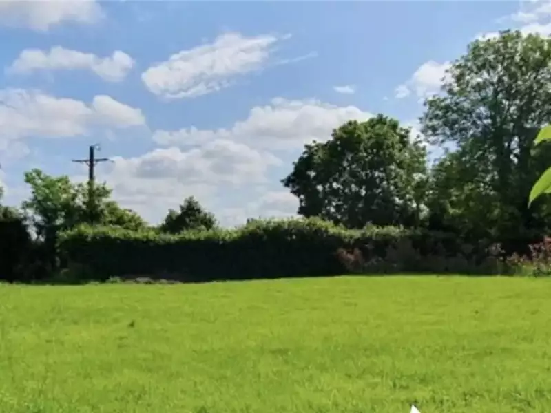 Terrain à bâtir, 466 m² - Pézenas (34120)