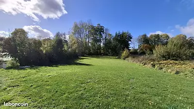 Terrain à bâtir, 1 371 m²