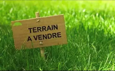 Terrain à bâtir, 744 m²