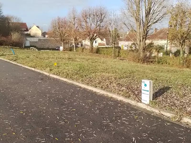 Terrain à bâtir, 440 m² - Saintines (60410)