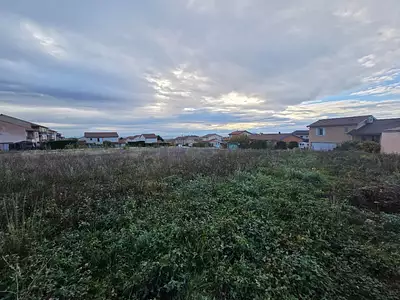 Terrain à bâtir, 520 m²