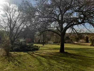 Terrain à bâtir, 1 300 m²