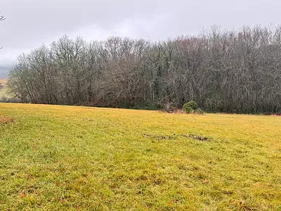 Terrain à bâtir, 1 500 m²