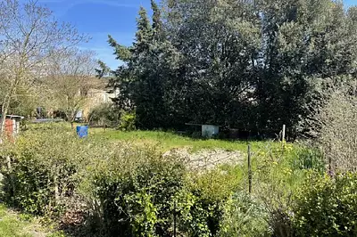 Terrain à bâtir, 170 m²