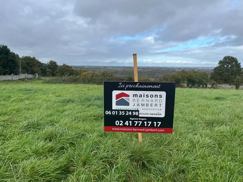 Terrain à bâtir, 422 m² - Saint-Laurent-de-la-Plaine (49290)