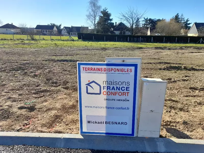 Terrain à bâtir, 726 m² - Vernon (27200)