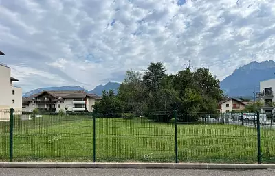 Terrain à bâtir, 1 000 m²