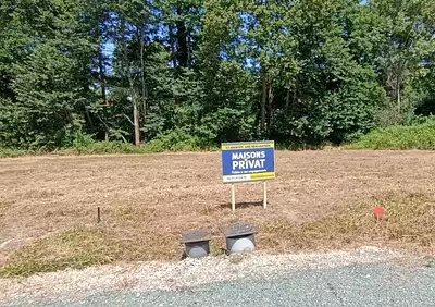 Terrain à bâtir, 489 m²