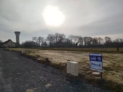 Terrain à bâtir, 340 m²