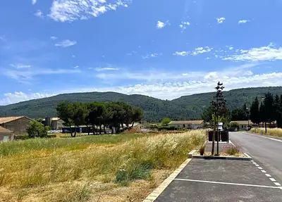 Terrain à bâtir, 540 m²