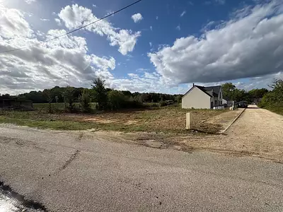 Terrain à bâtir, 667 m²